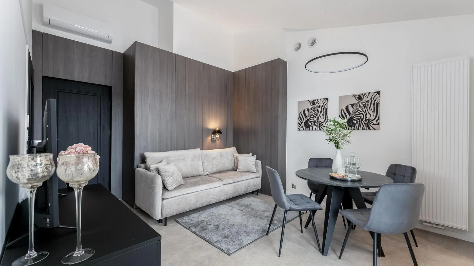 Wielopole Top Floor Apartments Krakow
