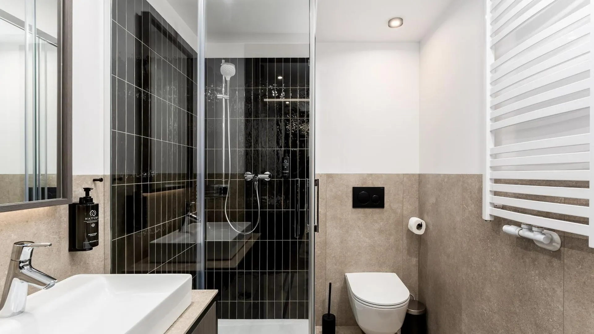 Wielopole Top Floor Apartments Krakow Poland