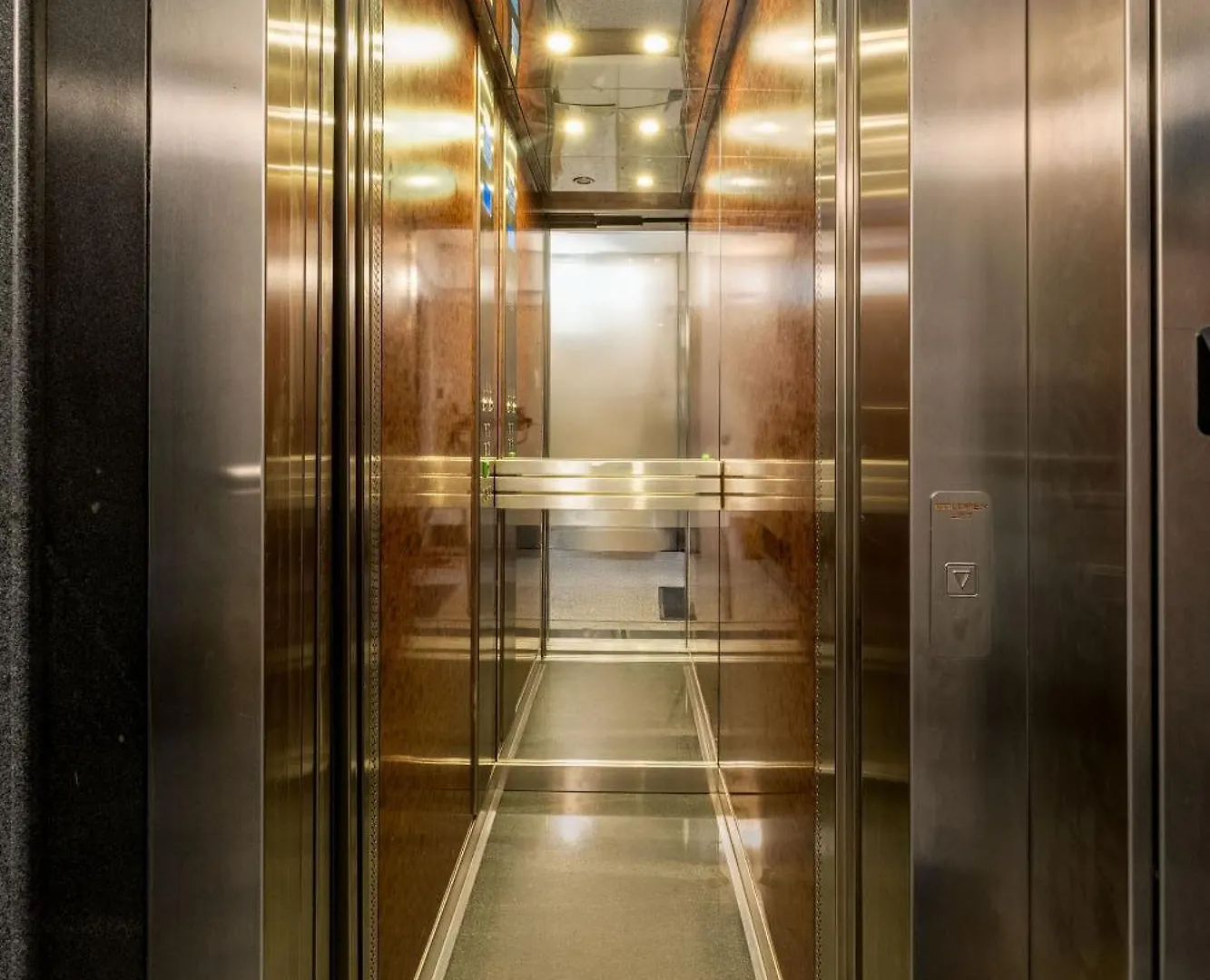 Wielopole Top Floor Apartments Krakov